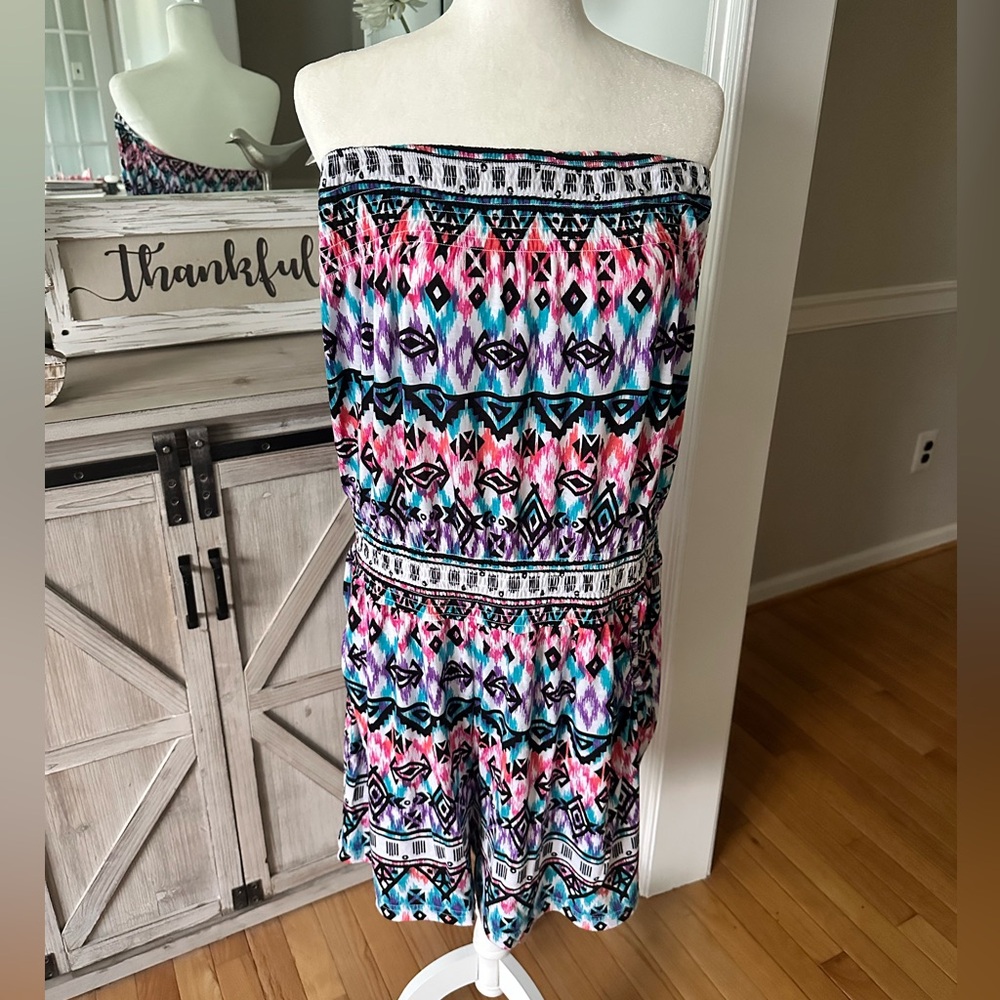 Love Ari Multicolor Strapless Romper with Pockets Size 2X New!